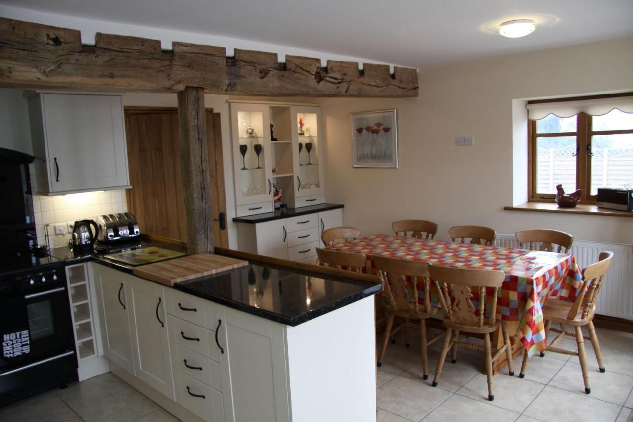 The Granary Self Catering Cottage Shrewsbury Exteriör bild